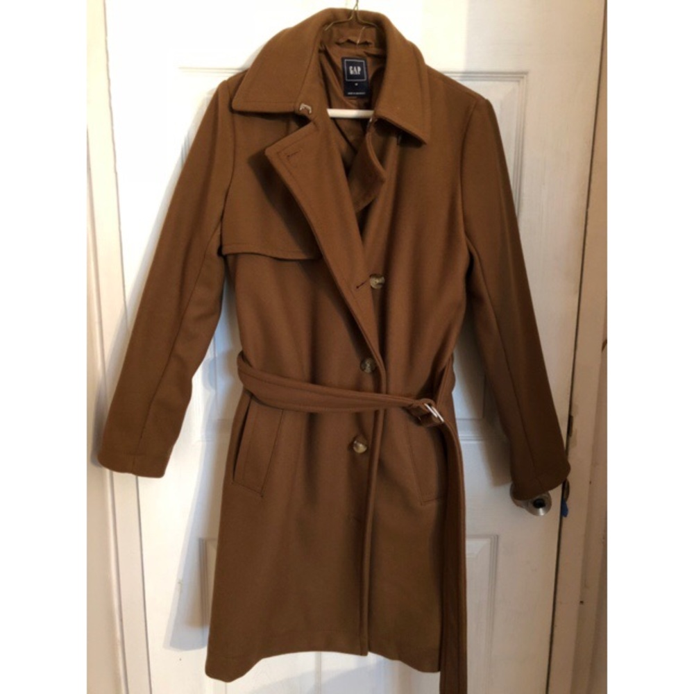 Camel GAP trench coat... never worn